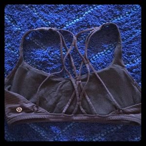 Lululemon free to be bra